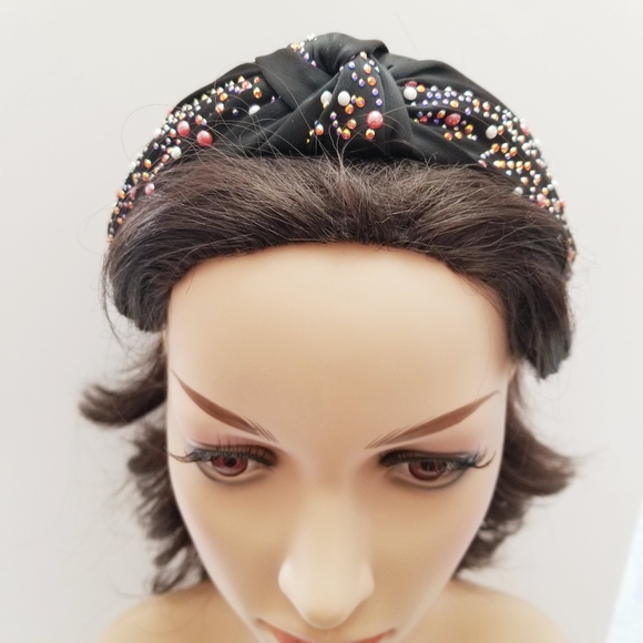 Women's Beaded Headband. Black. New - Picture 4 of 7